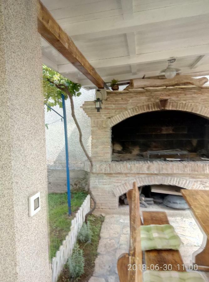 Apartman Vivian Pula Exterior foto